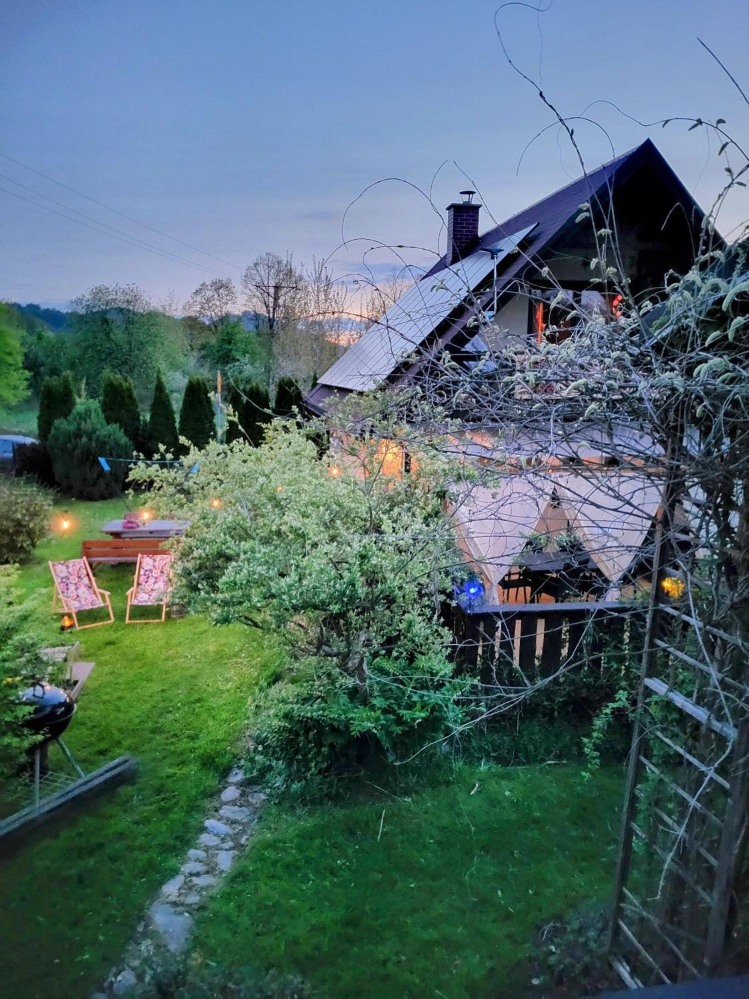 Smyrkowy Dom Z Kominkiem Z Goraca Balia Kolo Karpacza Janowice Wielkie Εξωτερικό φωτογραφία